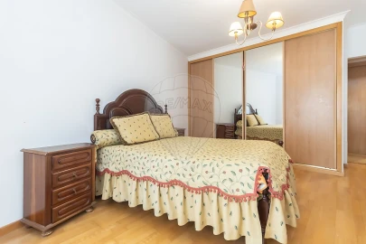 Apartamento T3 para Venda em Corroios