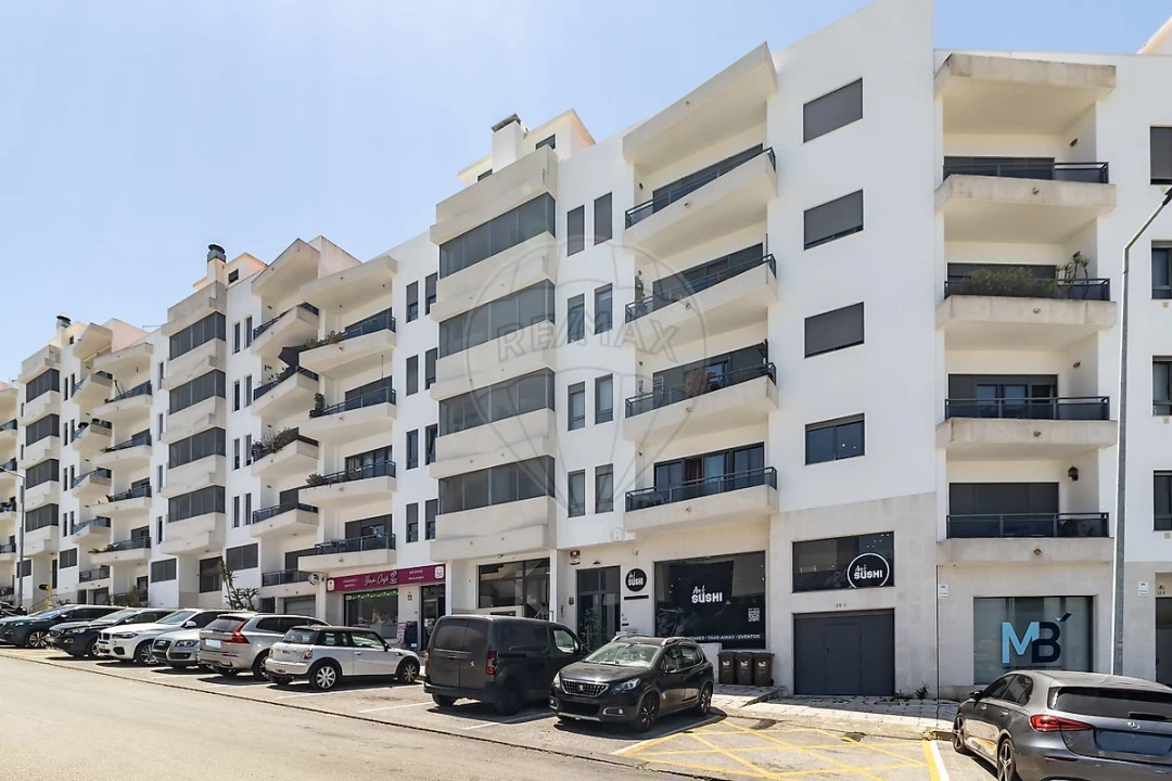 Apartamento T3 para Venda em Corroios Foto 1