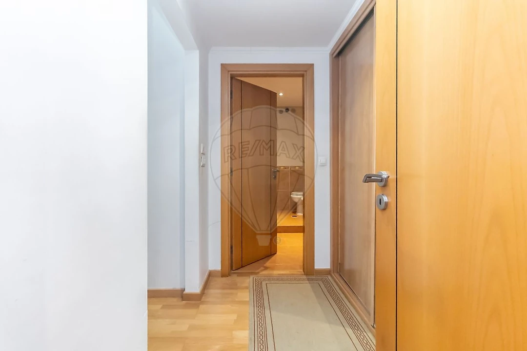 Apartamento T3 para Venda em Corroios Foto 8