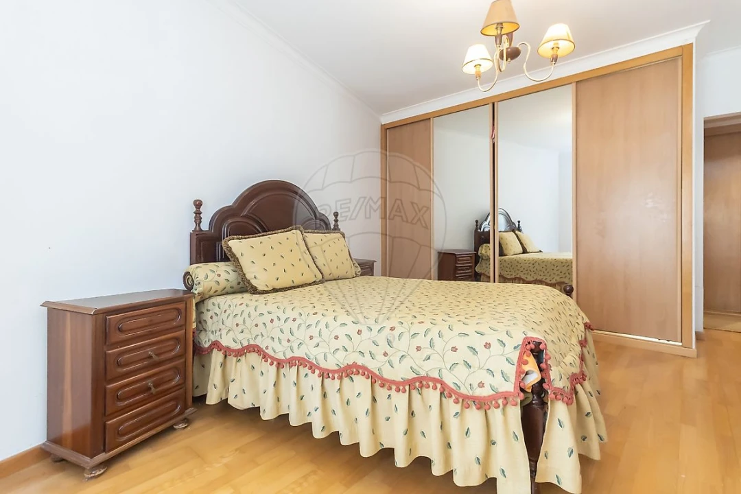 Apartamento T3 para Venda em Corroios Foto 9