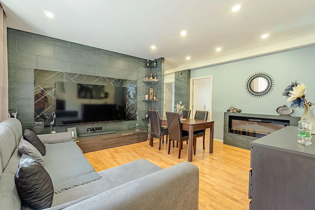 Apartamento T3 para Venda em Espinho Foto 18