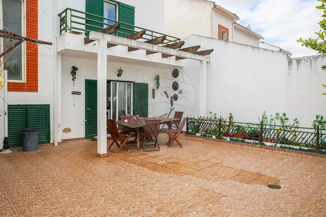 Moradia T3 para Venda em Arruda dos Vinhos Foto 44