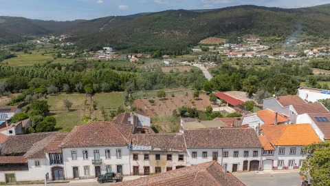 Moradia T4 para Venda em Vila Nova do Ceira