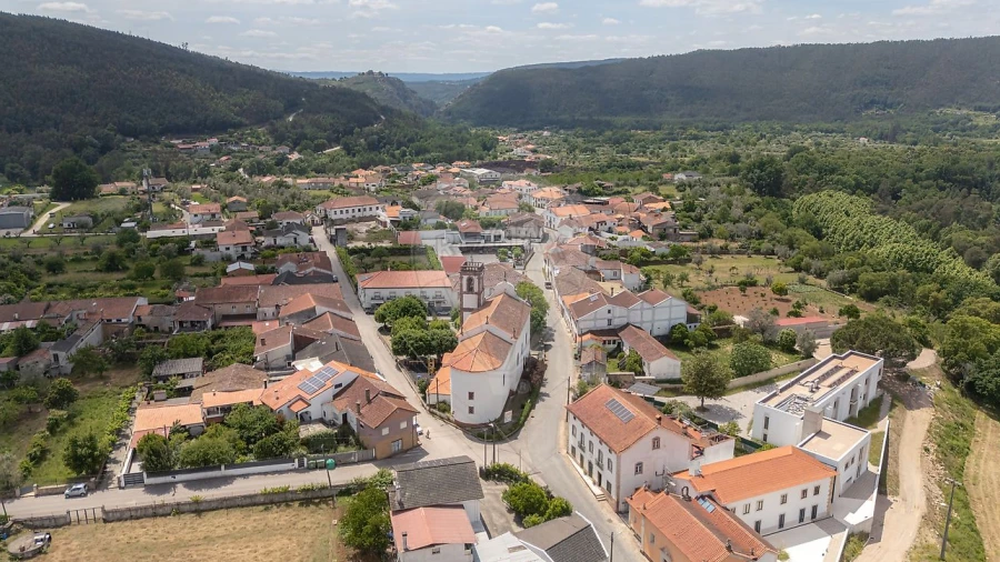 Moradia T4 para Venda em Vila Nova do Ceira