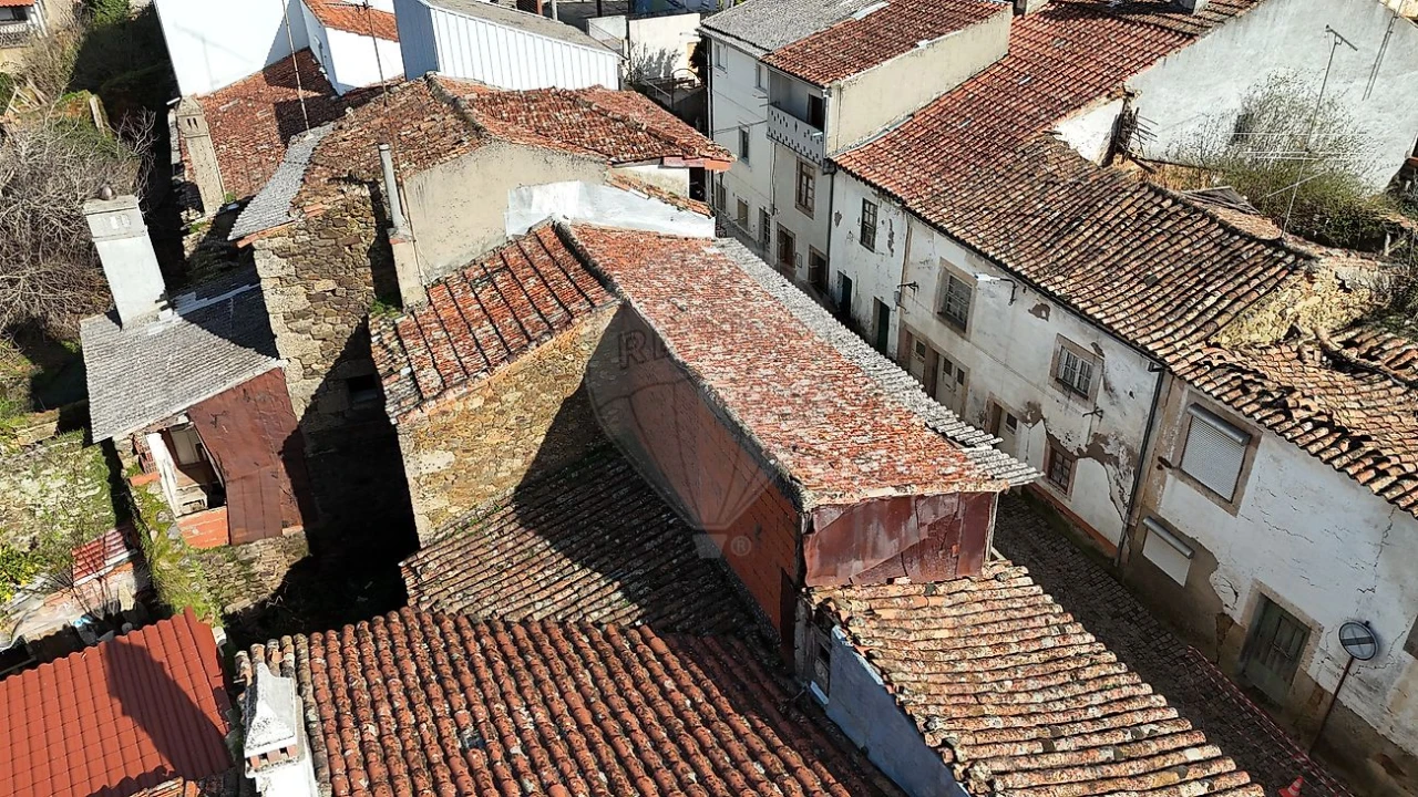 Moradia T2 para Venda em São Vicente da Beira Foto 4