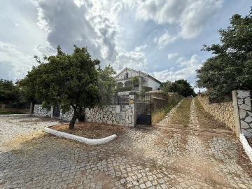 Moradia T4 para Venda em Monfortinho e Salvaterra do Extremo