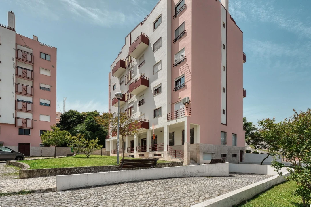 Apartamento T1 para Venda em Ramada e Caneças Foto 18