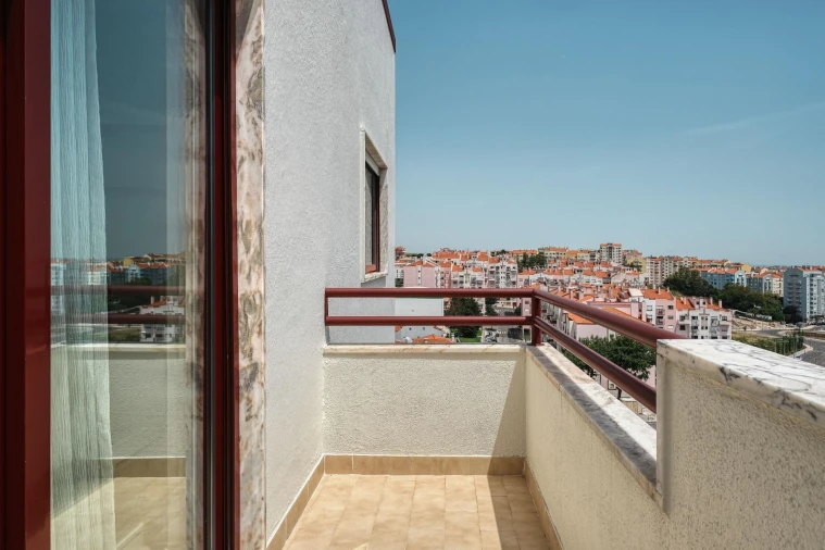 Apartamento T1 para Venda em Ramada e Caneças Foto 5