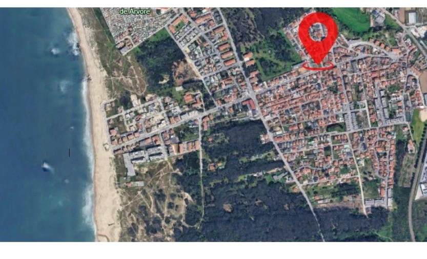 Moradia T3 para Venda em Arvore Foto 35