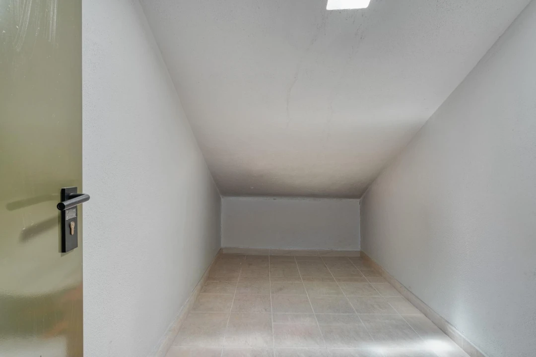 Apartamento T1 para Venda em Ramada e Caneças Foto 23