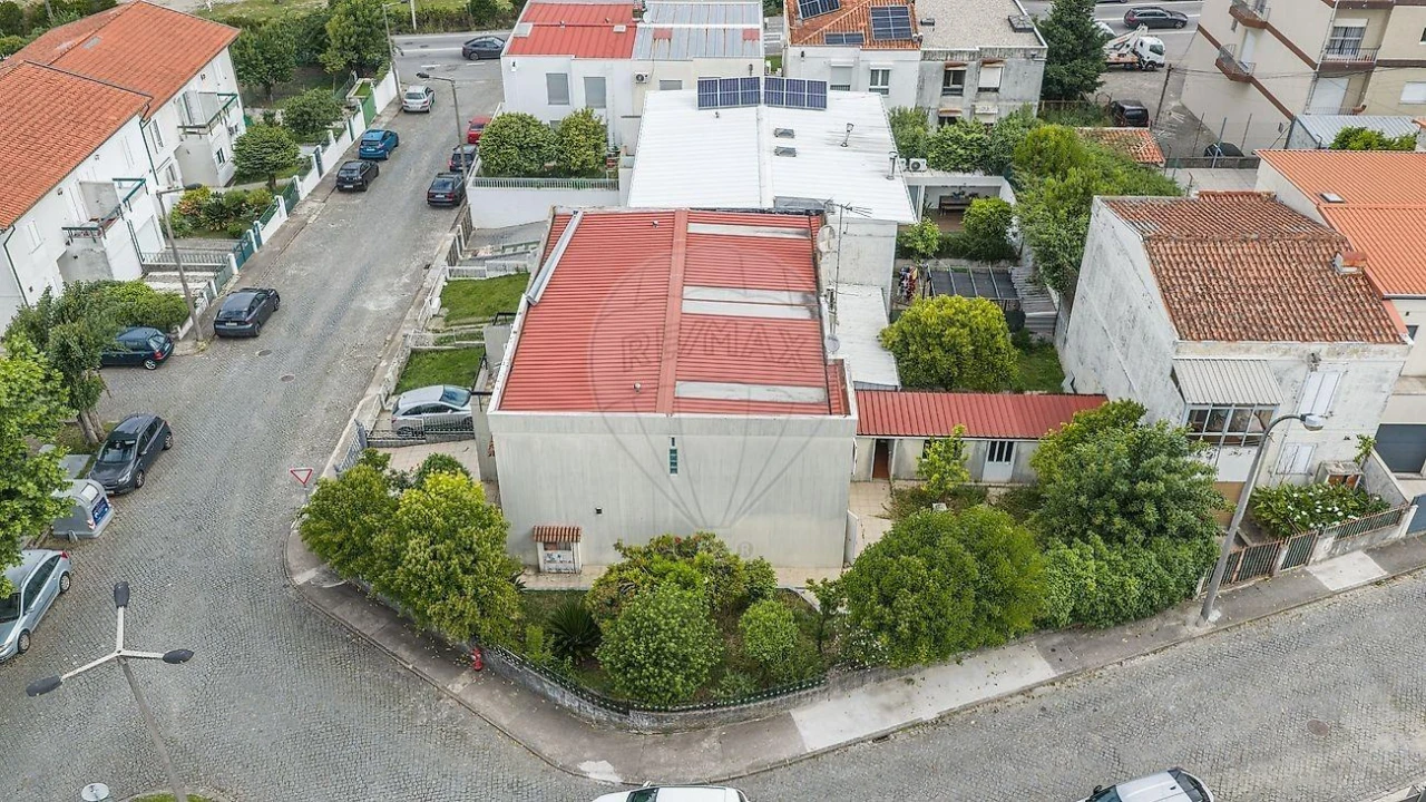 Moradia T4 para Venda em Ferreiros e Gondizalves Foto 34