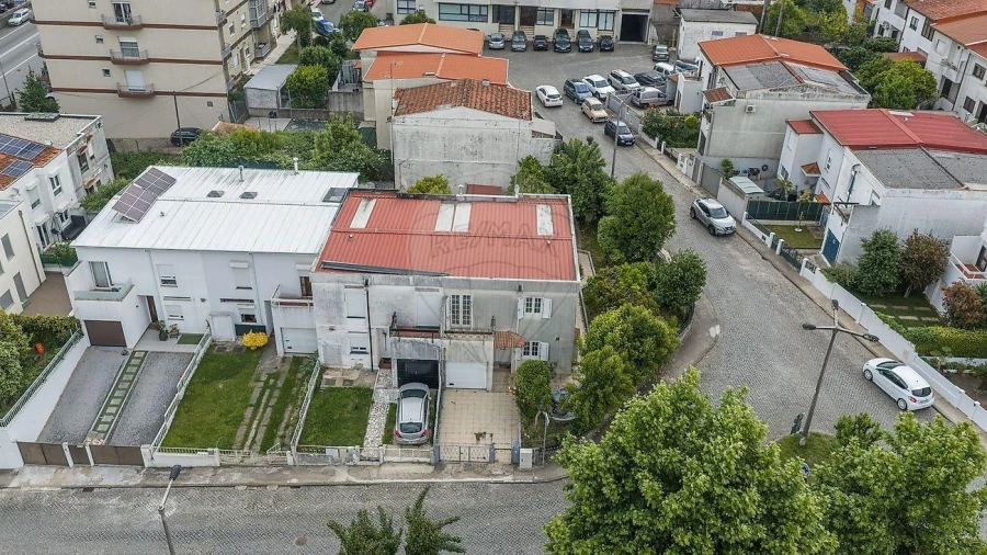 Moradia T4 para Venda em Ferreiros e Gondizalves Foto 36