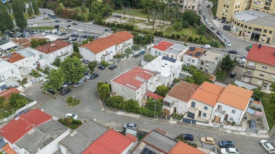 Moradia T4 para Venda em Ferreiros e Gondizalves Foto 37