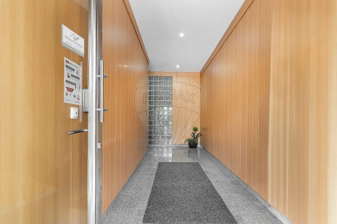 Apartamento T3 para Venda em Fonte Arcada e Oliveira Foto 19