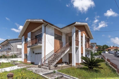 Moradia T3 para Venda em Nine