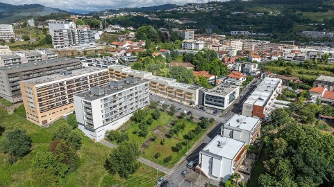 Moradia T3 para Venda em Azurem