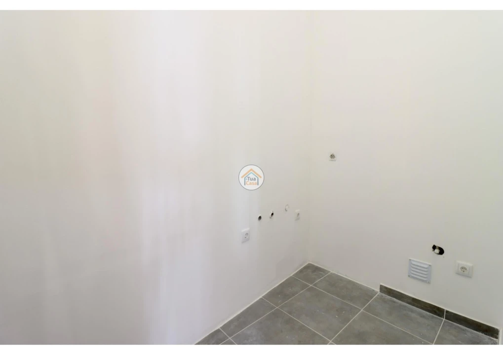 Moradia T1 para Venda em Olhão Foto 26