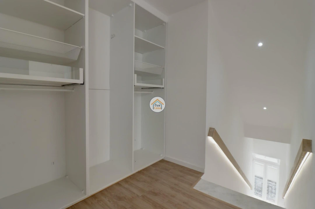 Moradia T1 para Venda em Olhão Foto 10