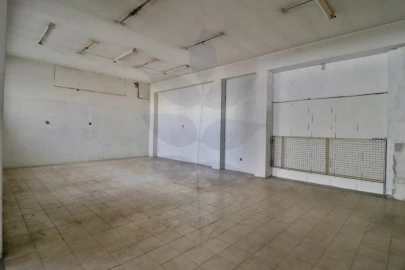 Loja para Venda em Braga (Maximinos, Sé e Cividade)