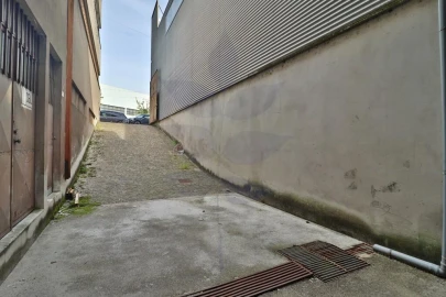 Loja para Venda em Braga (Maximinos, Sé e Cividade)