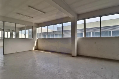 Loja para Venda em Braga (Maximinos, Sé e Cividade)