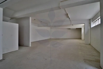 Loja para Venda em Braga (Maximinos, Sé e Cividade)