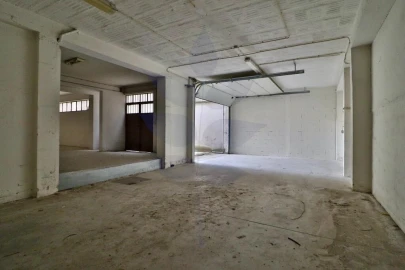 Loja para Venda em Braga (Maximinos, Sé e Cividade)