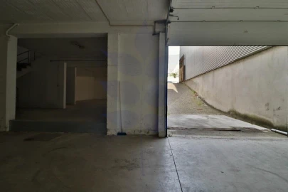 Loja para Venda em Braga (Maximinos, Sé e Cividade)
