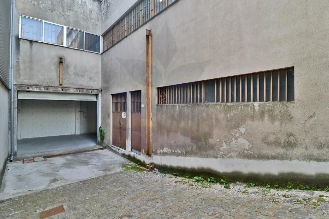 Loja para Venda em Braga (Maximinos, Sé e Cividade) Foto 17