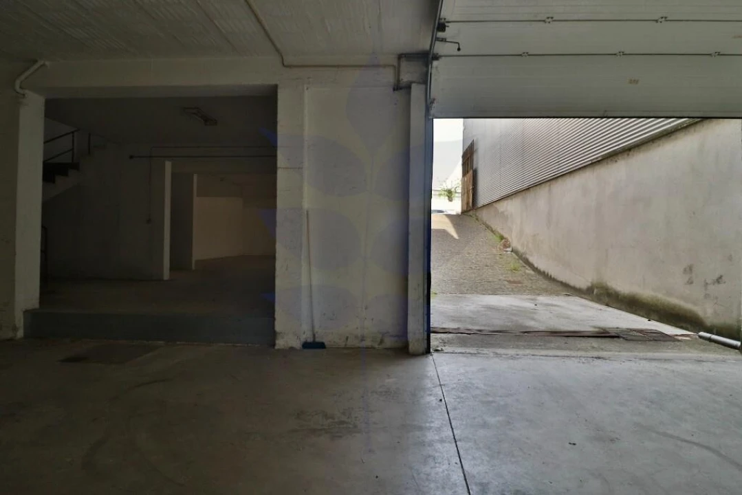 Loja para Venda em Braga (Maximinos, Sé e Cividade) Foto 12
