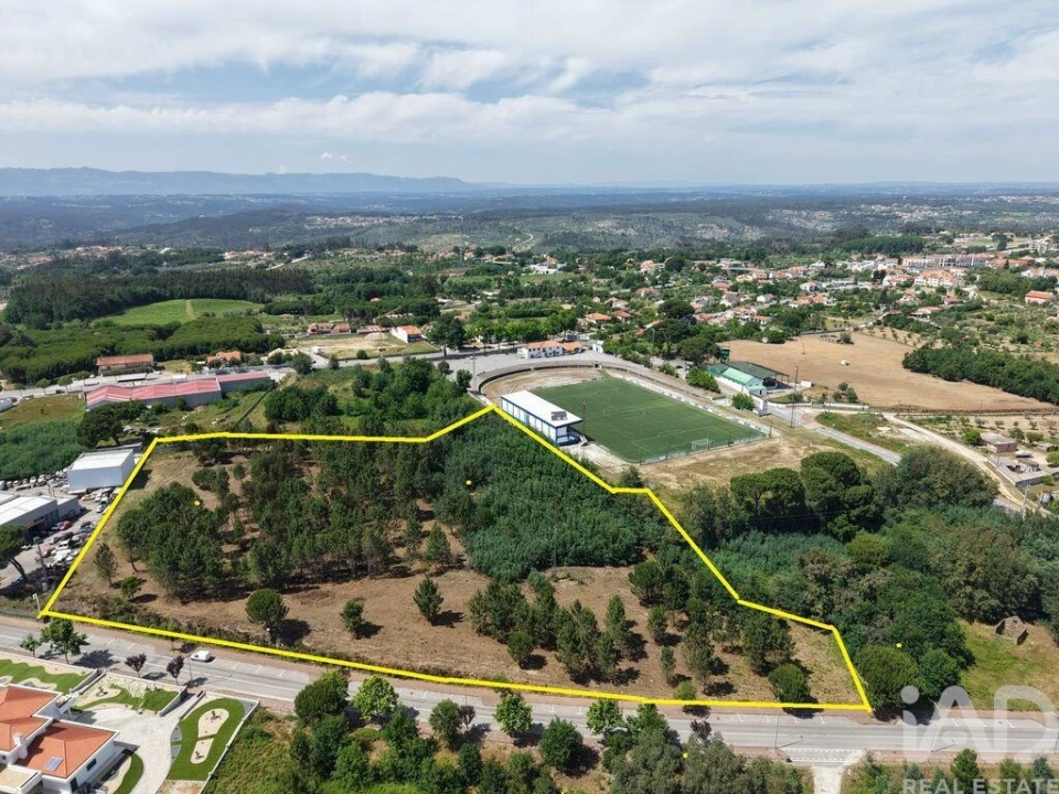 Terreno para Venda em Currelos, Papízios e Sobral Foto 3