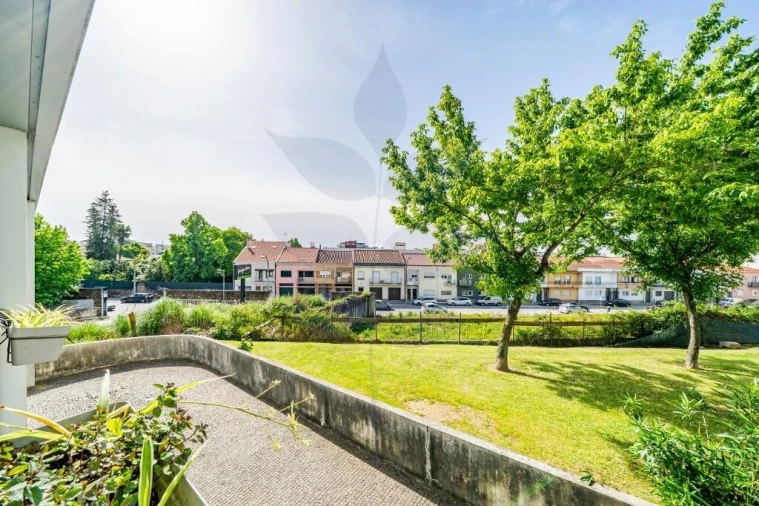 Apartamento T2 para Venda em São Vicente (Braga) Foto 29