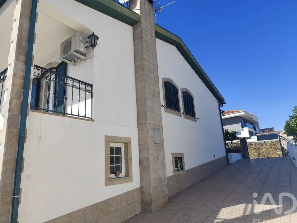 Moradia T4 para Venda em Freixo de Espada a Cinta e Mazouco Foto 3