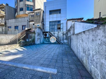 Loja para Arrendamento em Mafamude e Vilar do Paraíso