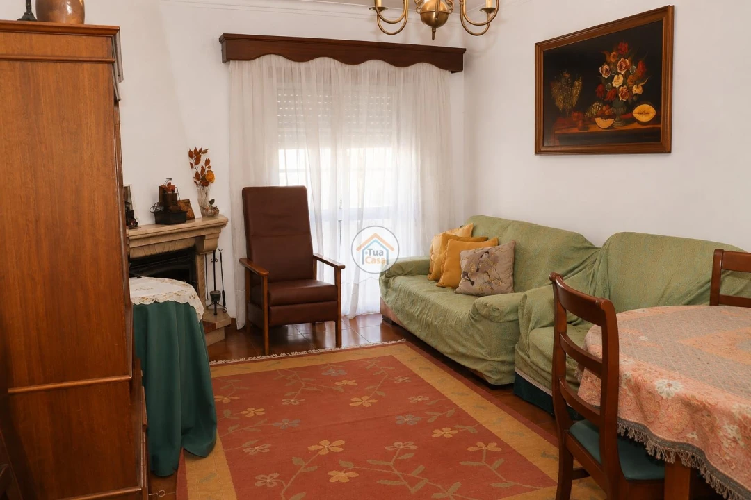 Apartamento T2 para Venda em Lousã e Vilarinho Foto 3