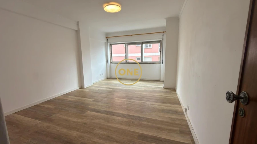 Apartamento T1 para Venda em Oeiras e São Julião da Barra, Paço de Arcos e Caxias Foto 13
