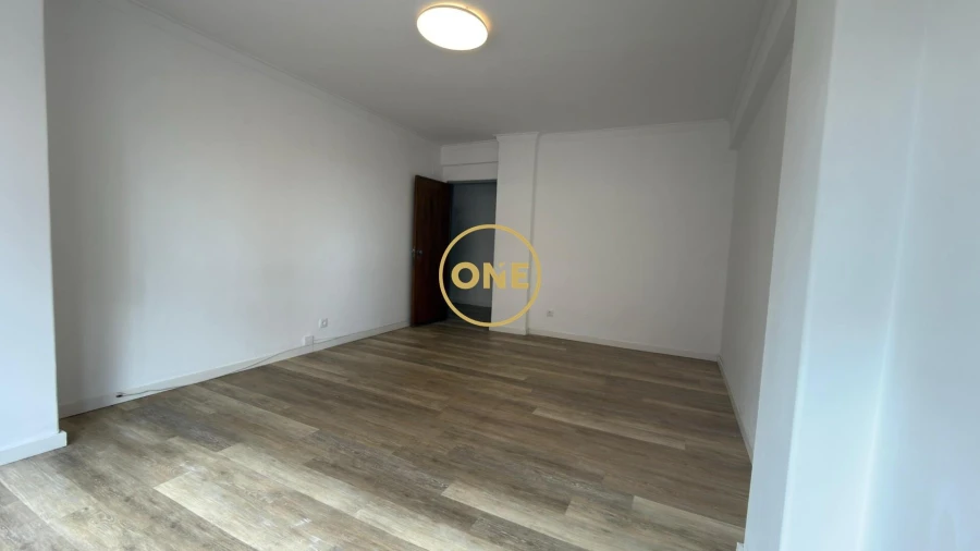 Apartamento T1 para Venda em Oeiras e São Julião da Barra, Paço de Arcos e Caxias Foto 12