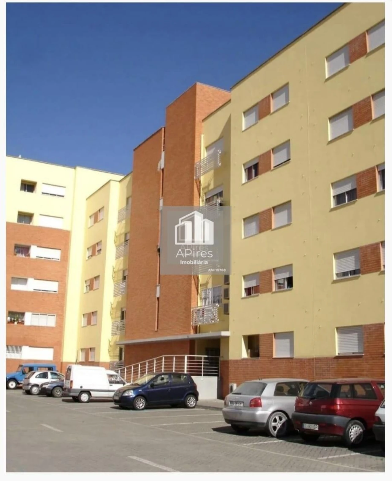 Negócio para Venda em Caparica e Trafaria Foto 1