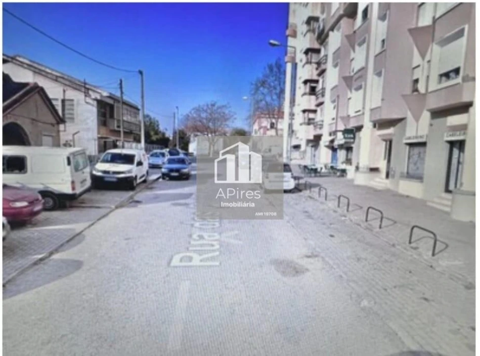 Negócio para Venda em Caparica e Trafaria Foto 2