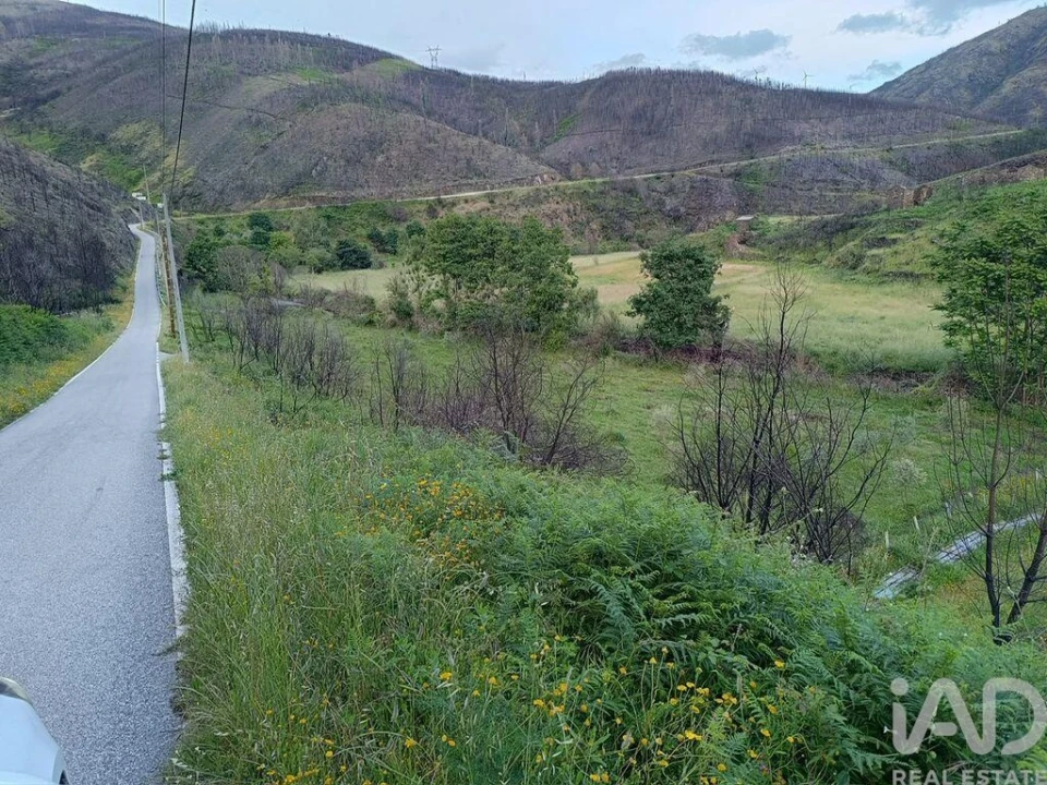 Moradia para Venda em Pomares Foto 4