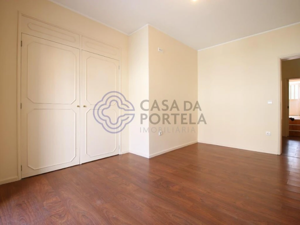 Apartamento T2 para Venda em Pedroso e Seixezelo Foto 23
