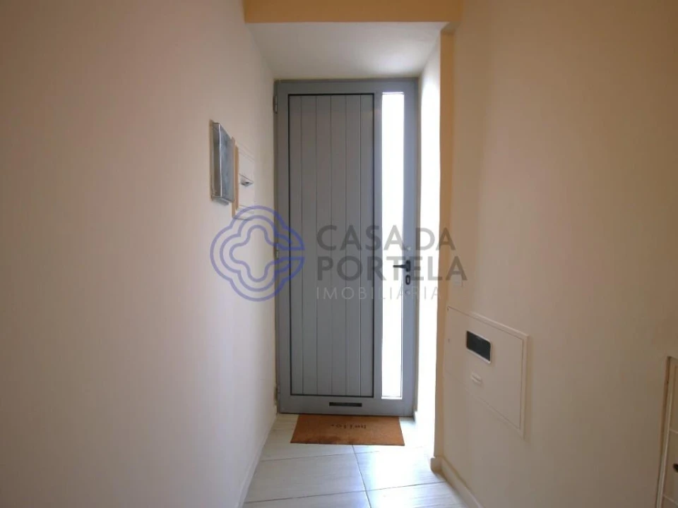 Apartamento T2 para Venda em Pedroso e Seixezelo Foto 26
