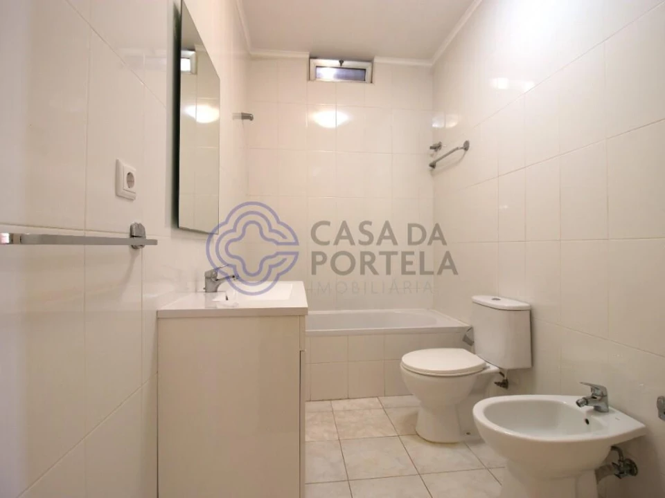 Apartamento T2 para Venda em Pedroso e Seixezelo Foto 14