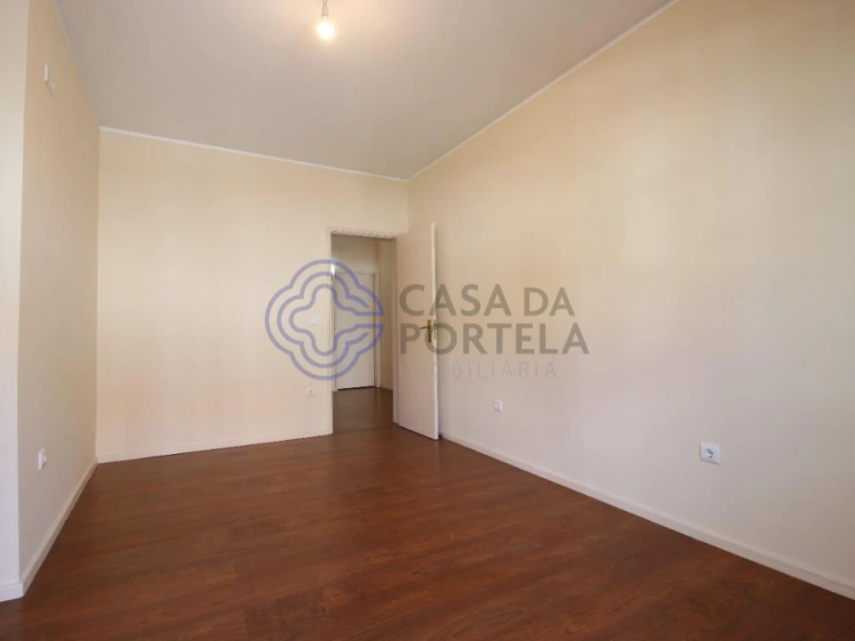 Apartamento T2 para Venda em Pedroso e Seixezelo Foto 22