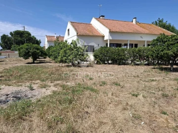 Moradia T3 para Venda em Salvaterra de Magos e Foros de Salvaterra