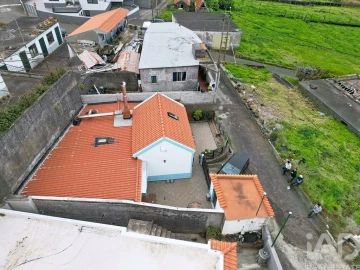 Moradia T2 para Venda em Ponta do Pargo