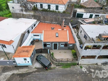 Moradia T2 para Venda em Ponta do Pargo