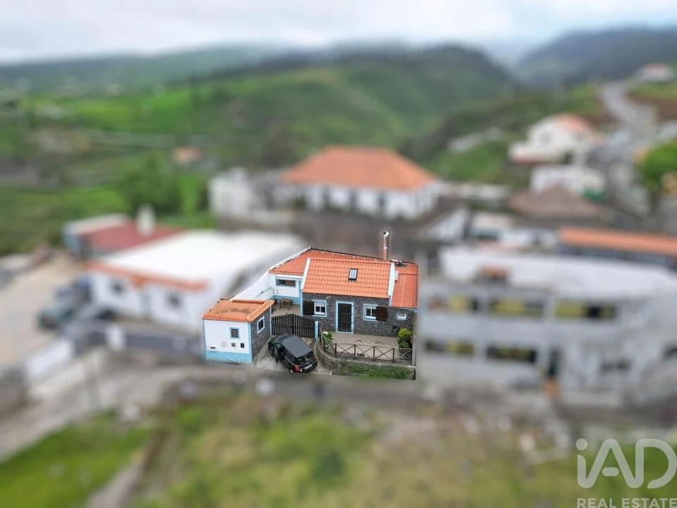 Moradia T2 para Venda em Ponta do Pargo Foto 3