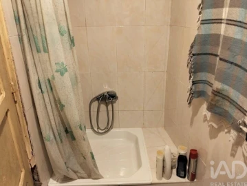 Moradia T2 para Venda em Unhais-O-Velho