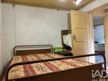 Moradia T2 para Venda em Unhais-O-Velho